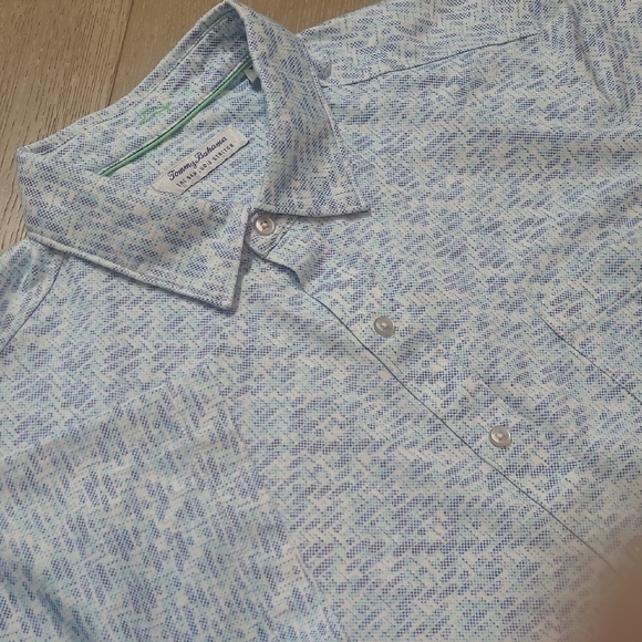 Tommy Bahama San Luis Stretch Shirt Men' ssz XL Light Blue Geometric Button Up - Picture 1 of 12